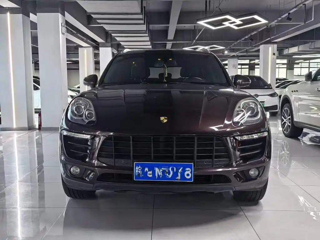 Porsche Macan 2014