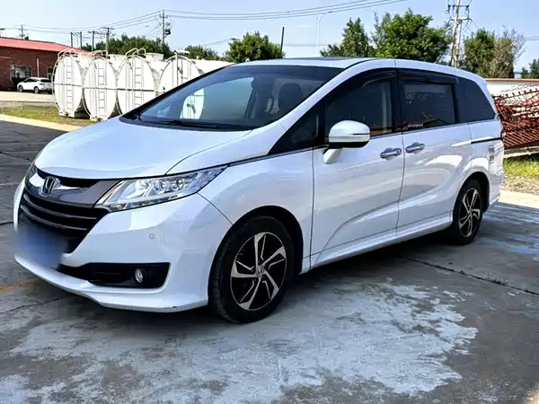 Honda Odyssey 2016