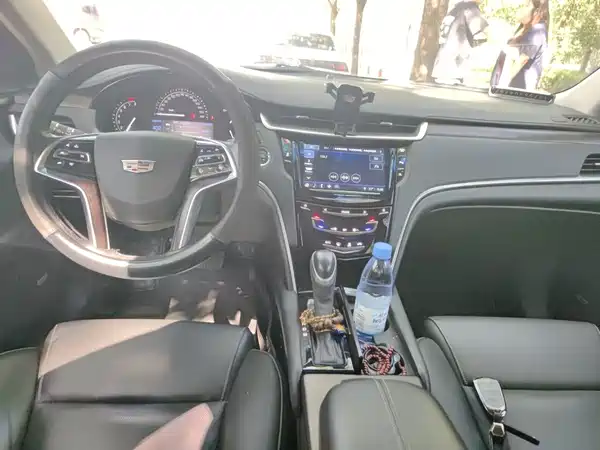 Cadillac XTS 2019