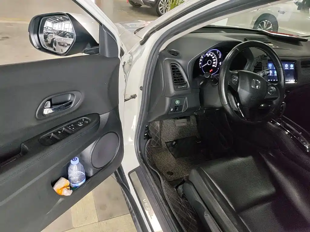 Honda Vezel 2018 — фото 16
