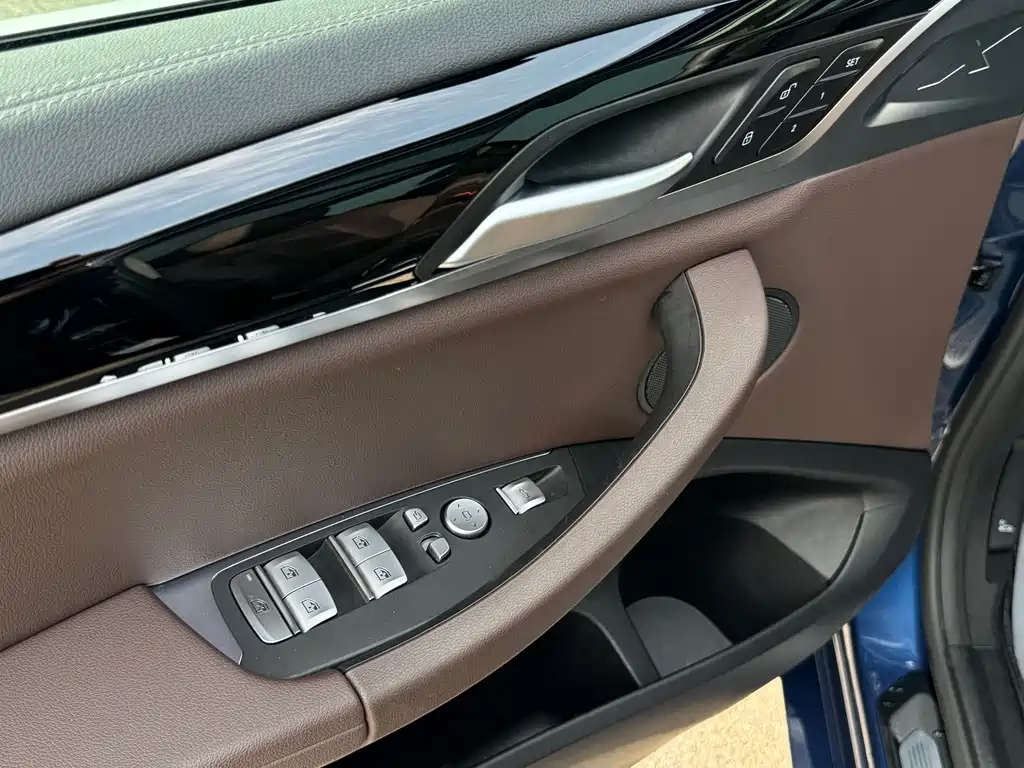 BMW X3 2020 — фото 12