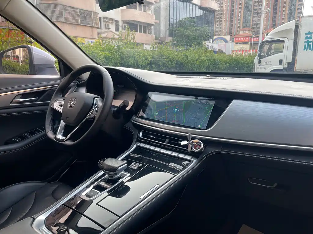 Changan CS85 COUPE 2020 — фото 14