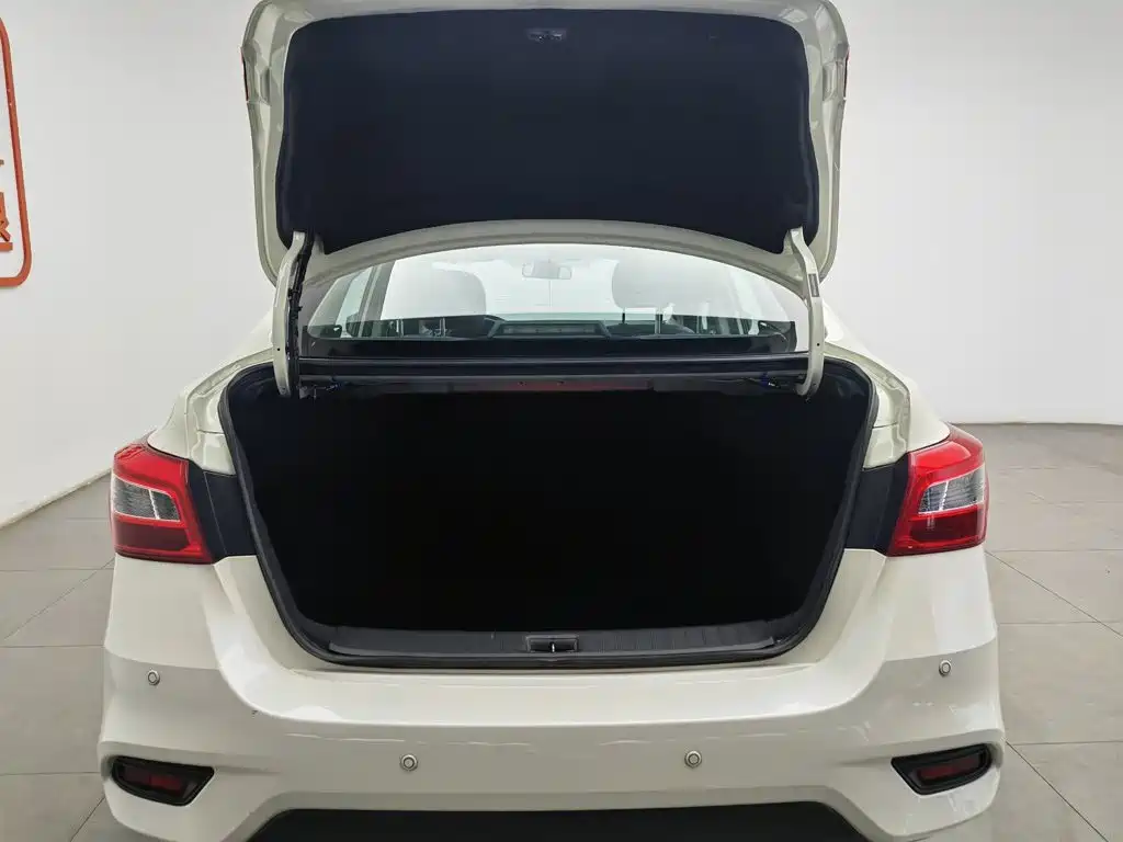 Nissan Sylphy 2023 — фото 16