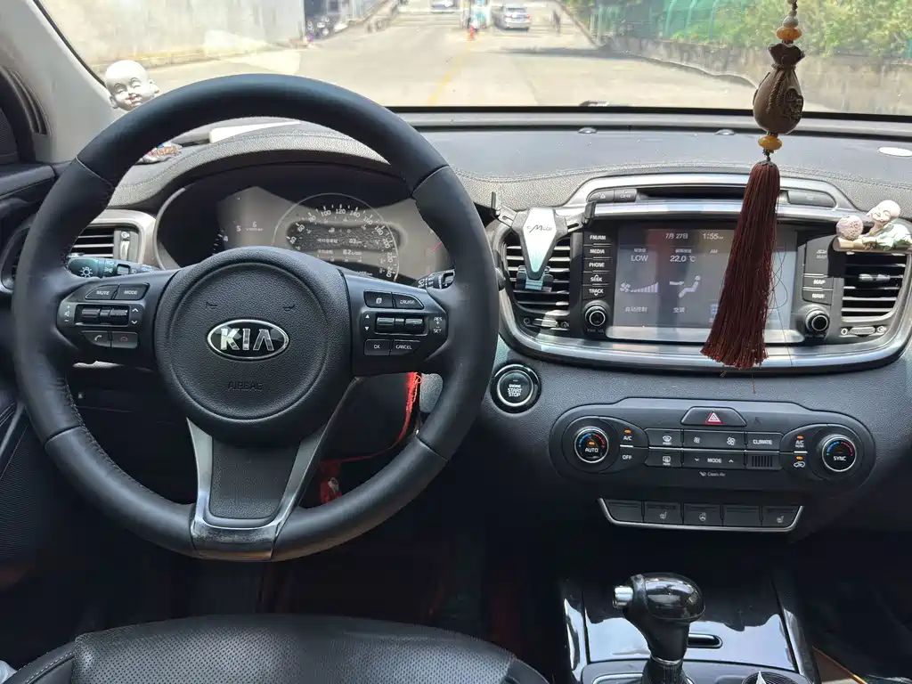 Kia Sorento 2017 — фото 9