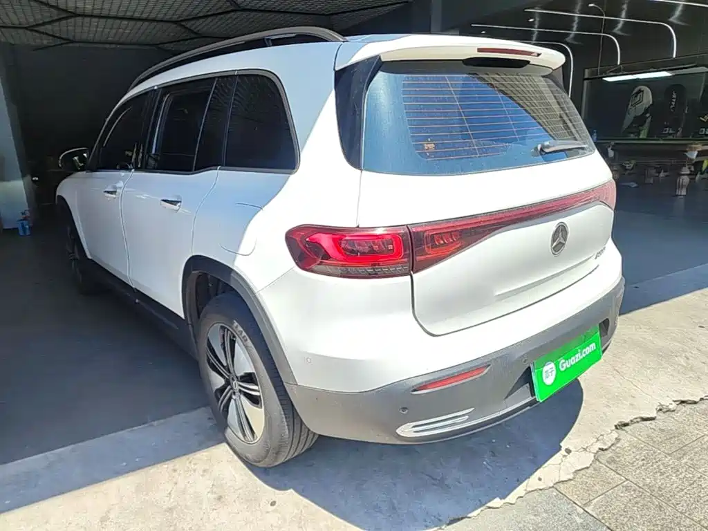 Mercedes-Benz EQB 2024