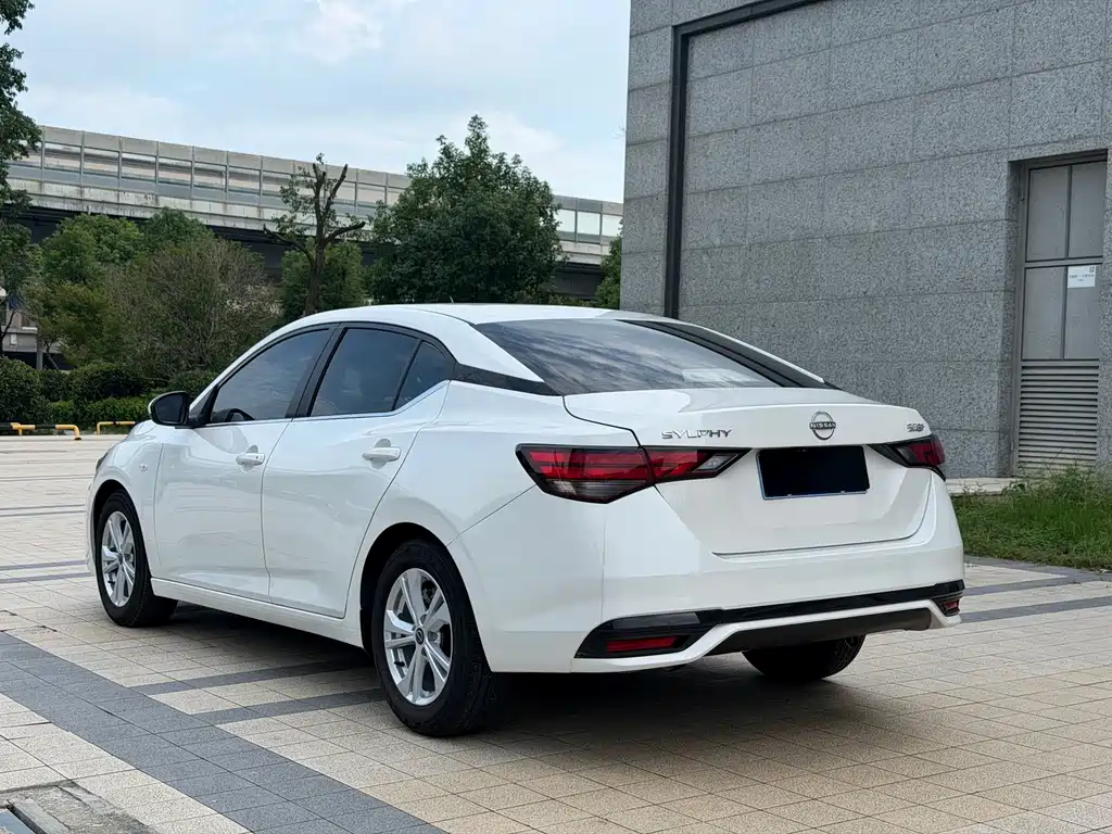 Nissan Sylphy 2025 — фото 12