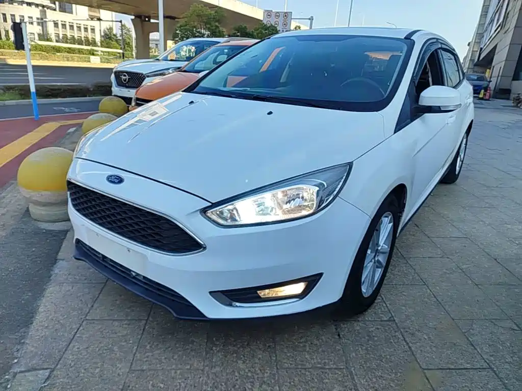 Ford Focus 2017 — фото 2