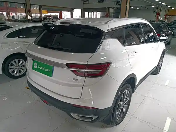 Geely Binyue 2021