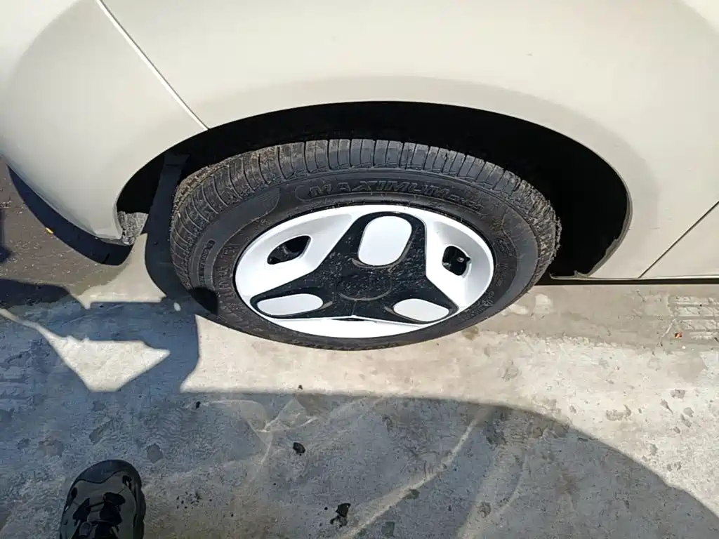 Geely Galaxy Panda 2026 — фото 23