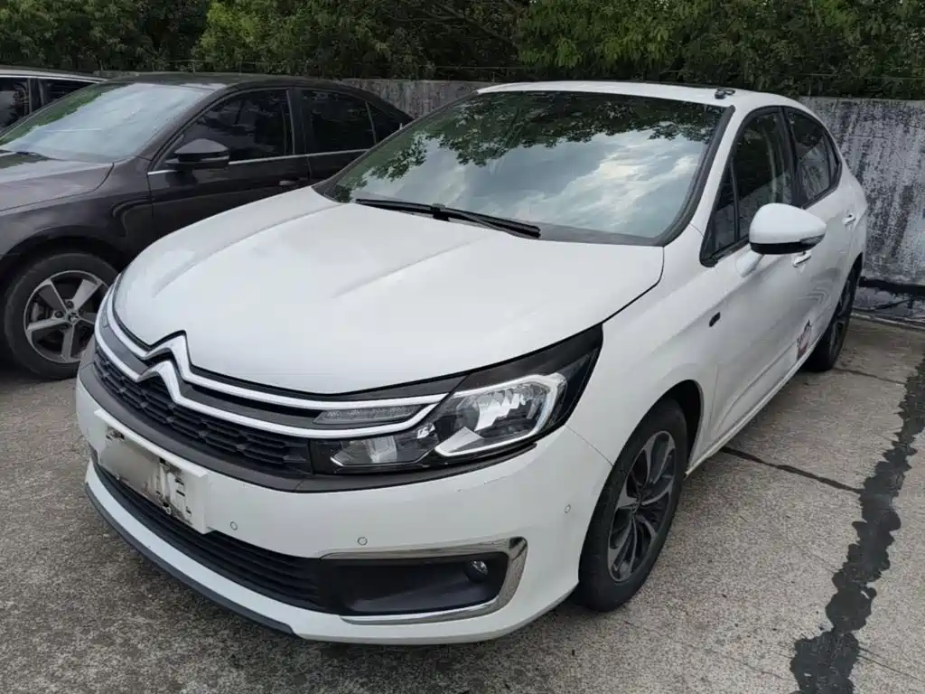 Citroën C4L 2017 — фото 2