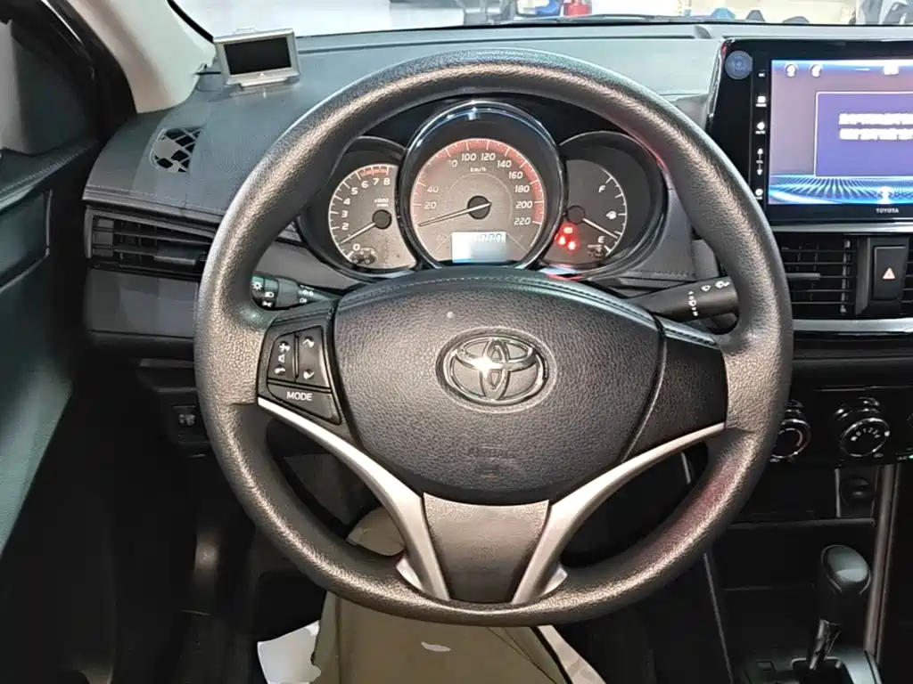 Toyota Vios 2021 — фото 11