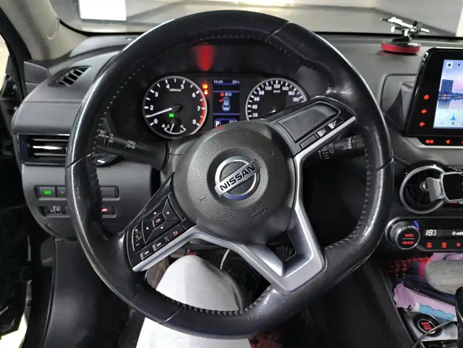 Nissan Sylphy 2021 — фото 15