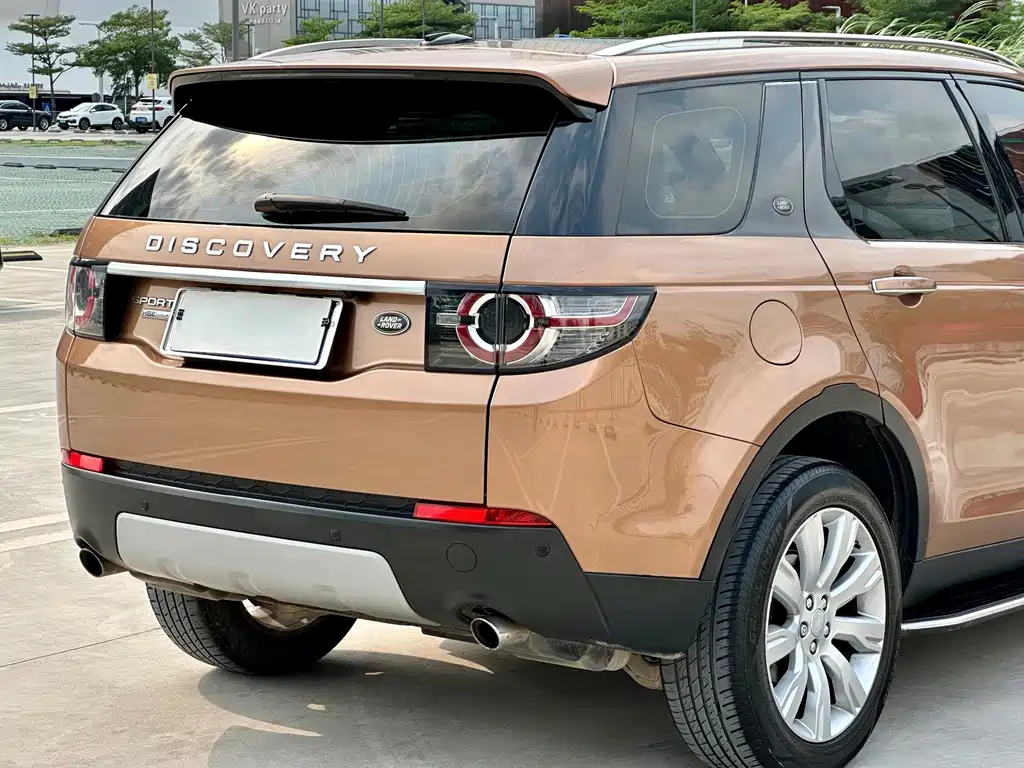 Land Rover Discovery Sport 2017 — фото 9