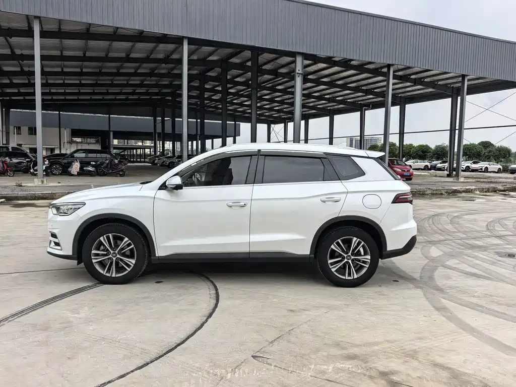 BYD Song Pro 2020 — фото 7