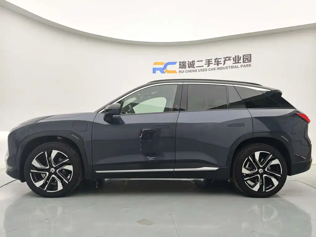 NIO ES6 2021