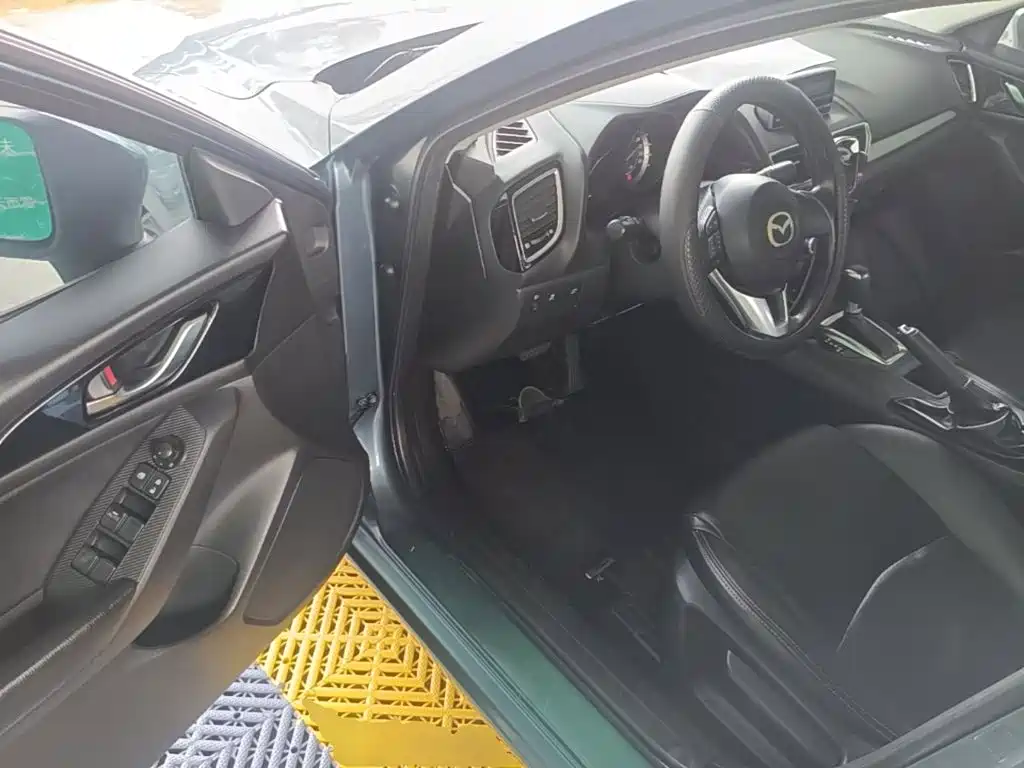 Mazda 3 Angkesela 2016 — фото 16