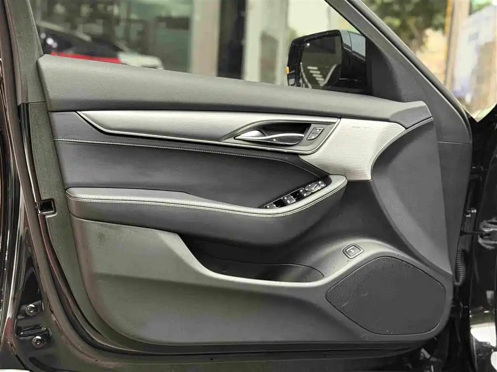 Cadillac CT5 2020 — фото 19