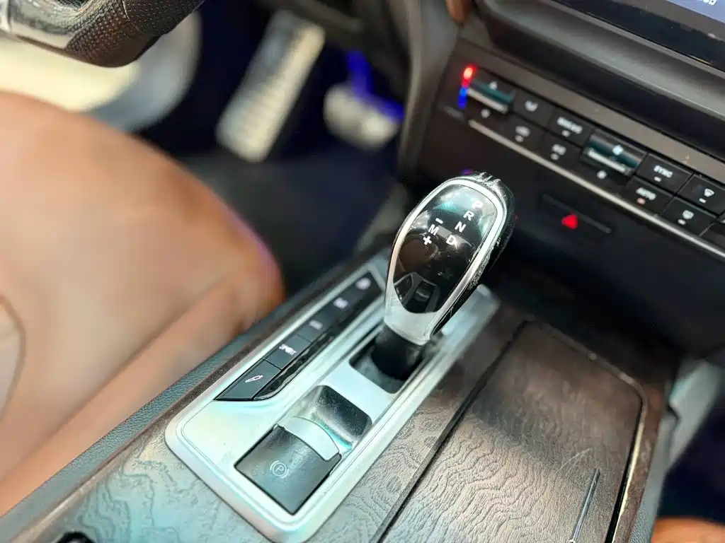 Maserati Ghibli 2014 — фото 19