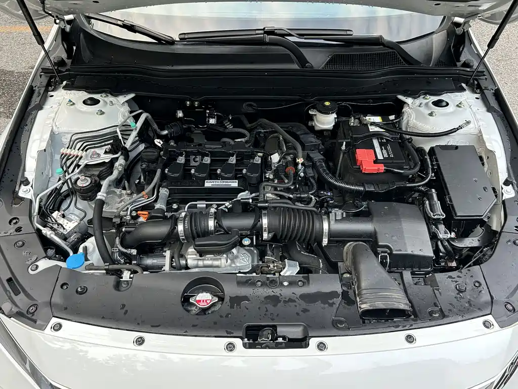 Honda Inspire 2021 — фото 11