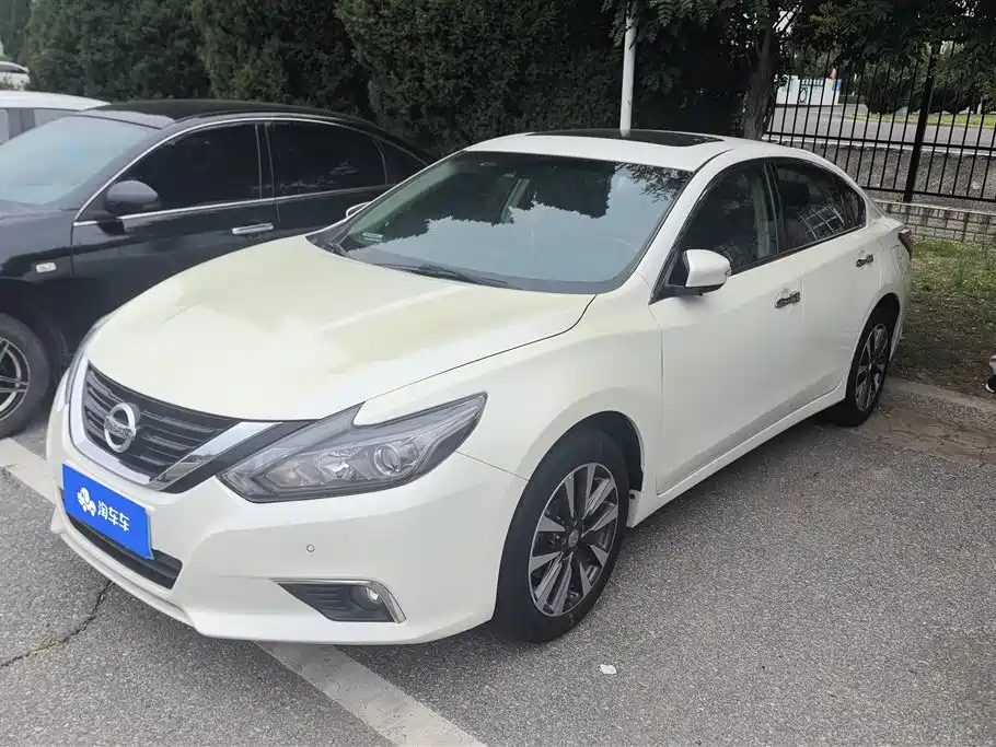 Nissan Teana 2017 — фото 1