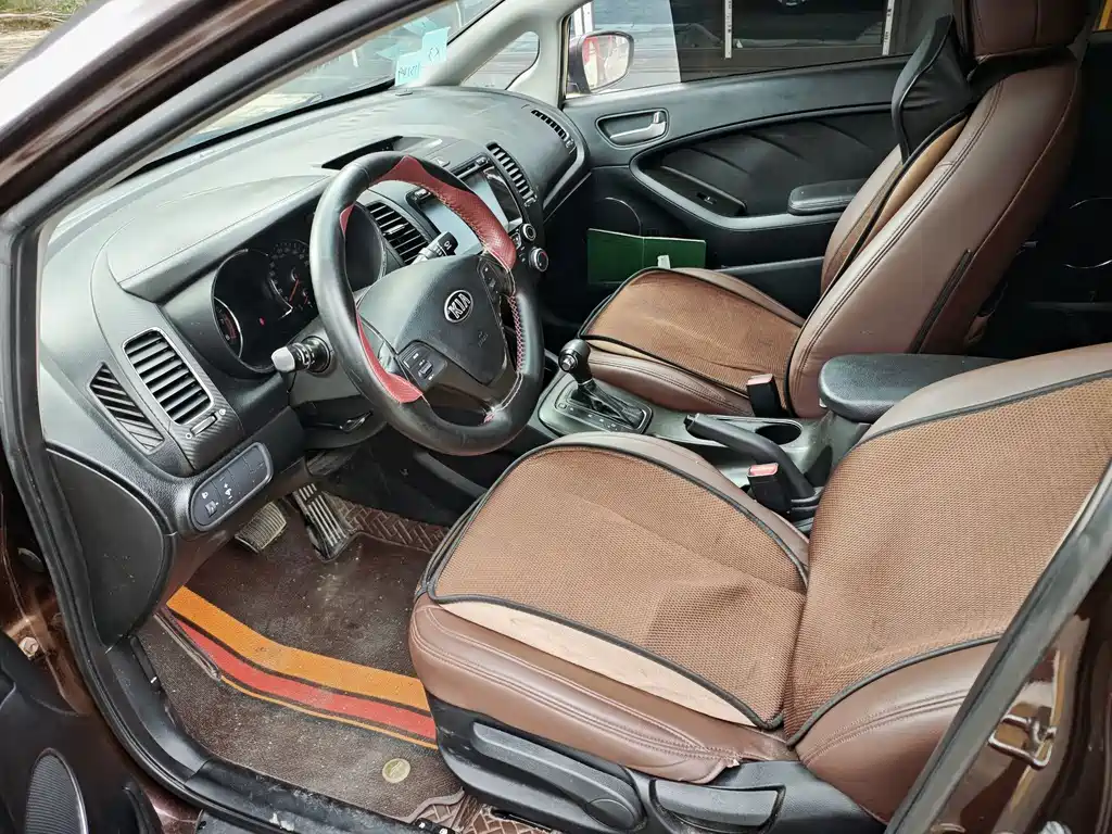 Kia K3 2013