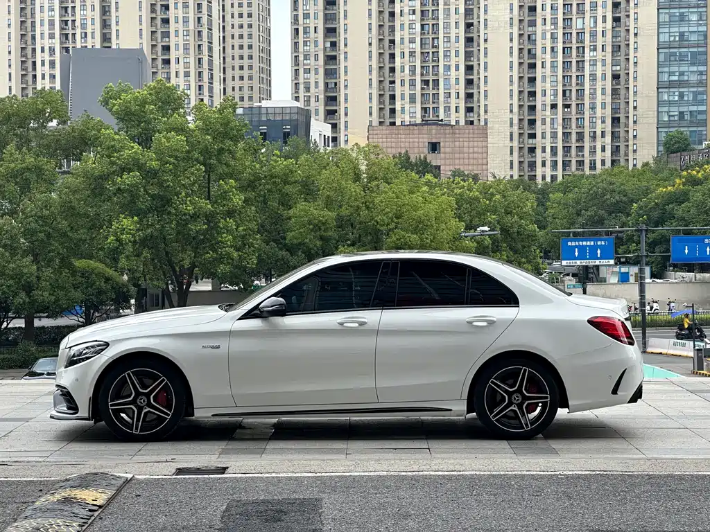 Mercedes-Benz C-Class 2021 — фото 7