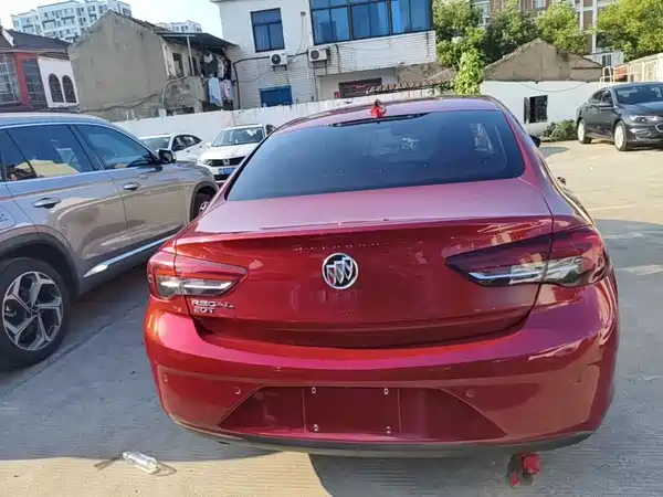 Buick Regal 2018