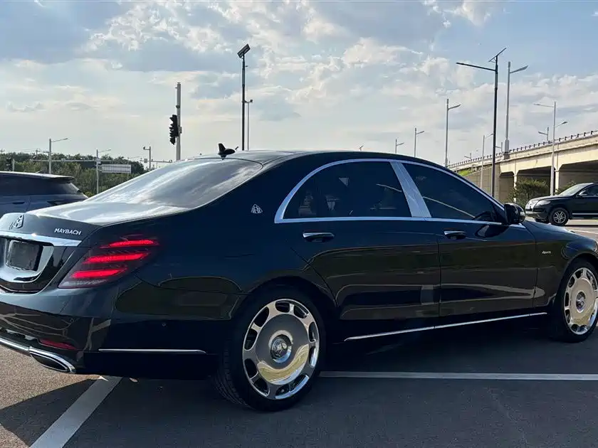 Mercedes-Benz S-Class 2019 — фото 18