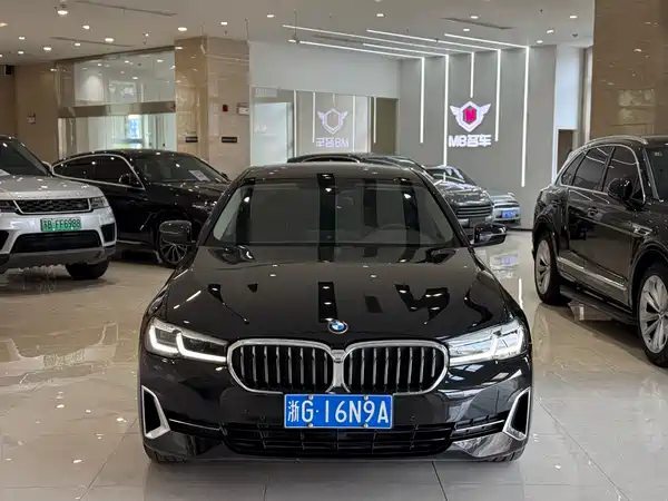 BMW 5 Series 2023