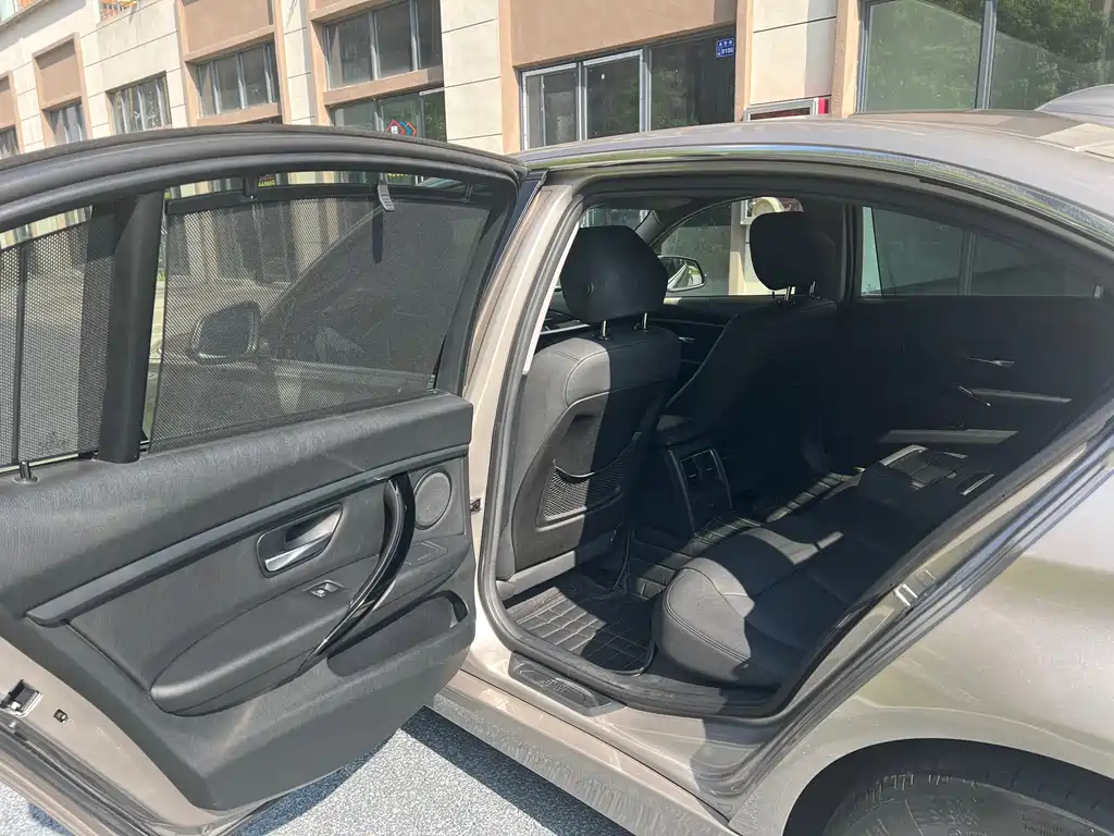 BMW 3 Series 2016