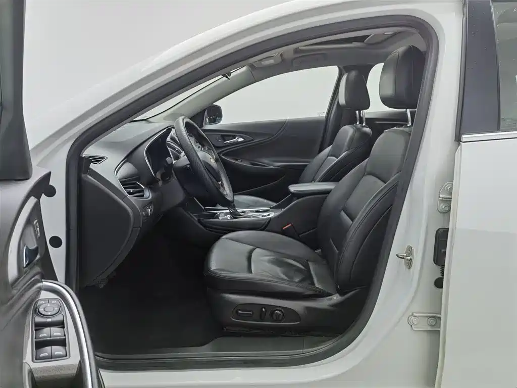 Chevrolet Malibu XL 2018 — фото 10