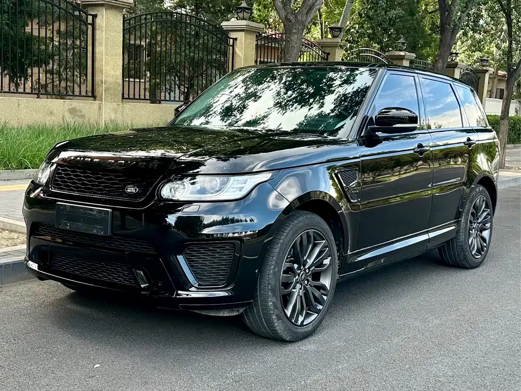 Land Rover Range Rover Sport 2018 — фото 1