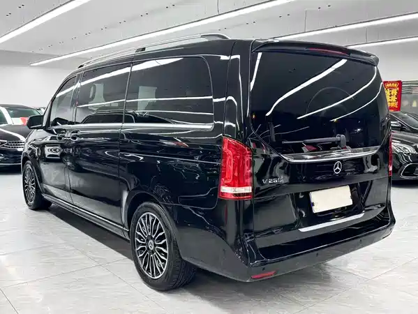 Mercedes-Benz V-Class 2020