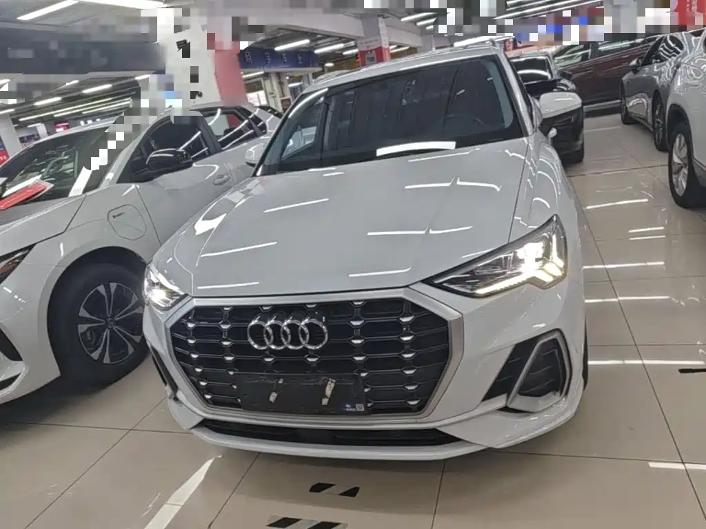 Audi Q3 2022
