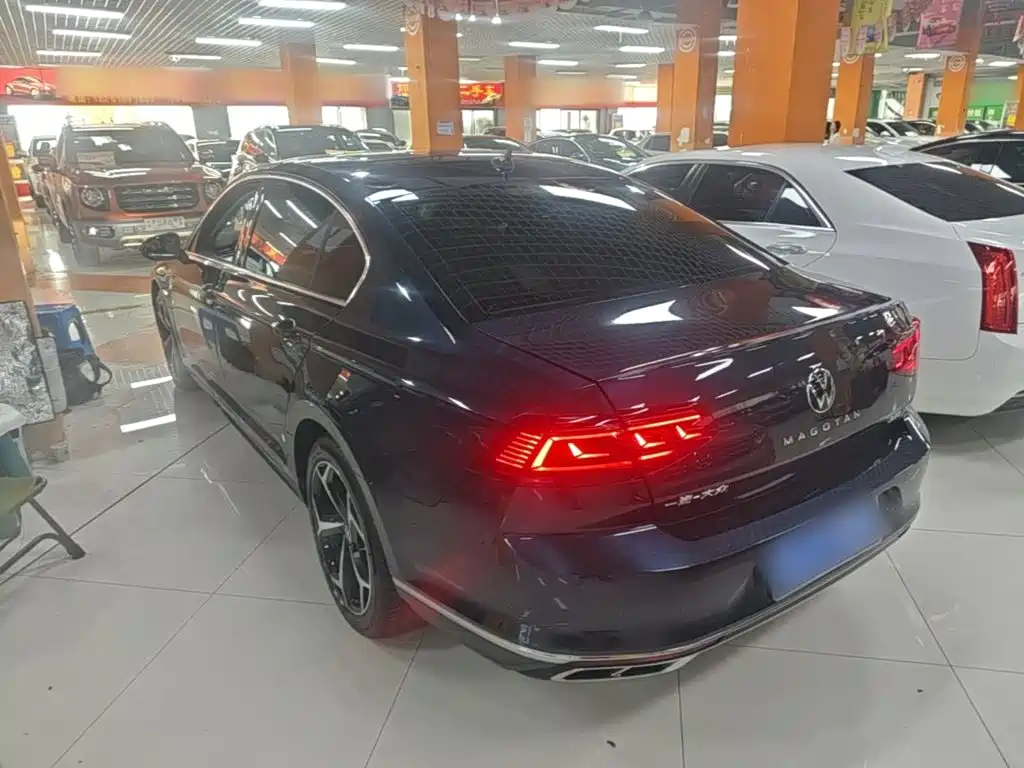 Volkswagen Magotan 2022