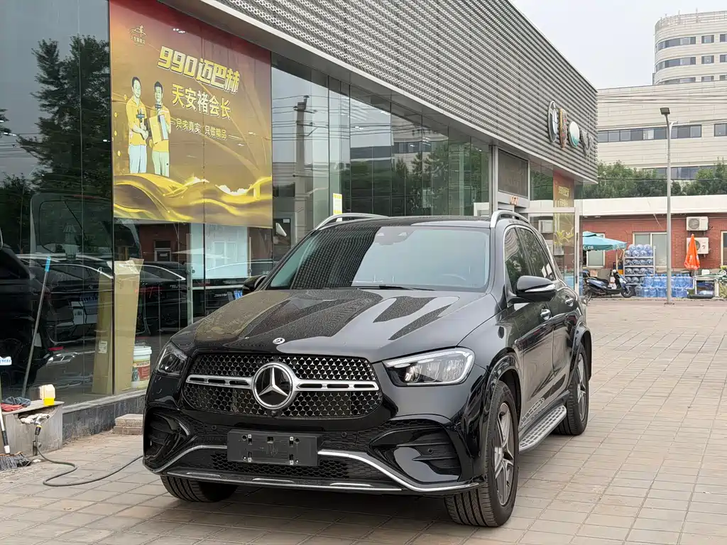 Mercedes-Benz GLE 2024 — фото 1
