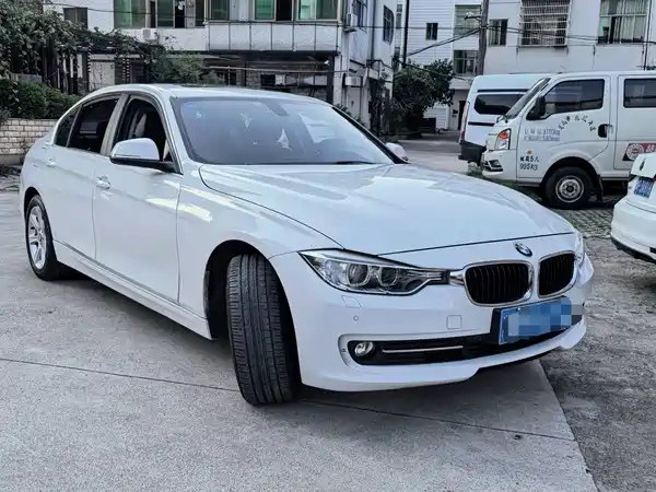 BMW 3 Series 2015