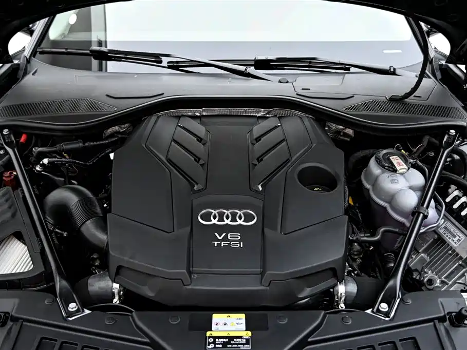 Audi A8 2023 — фото 36