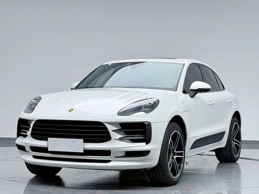 Porsche Macan 2021 — фото 1
