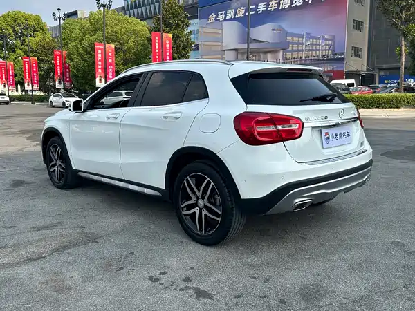 Mercedes-Benz GLA 2017