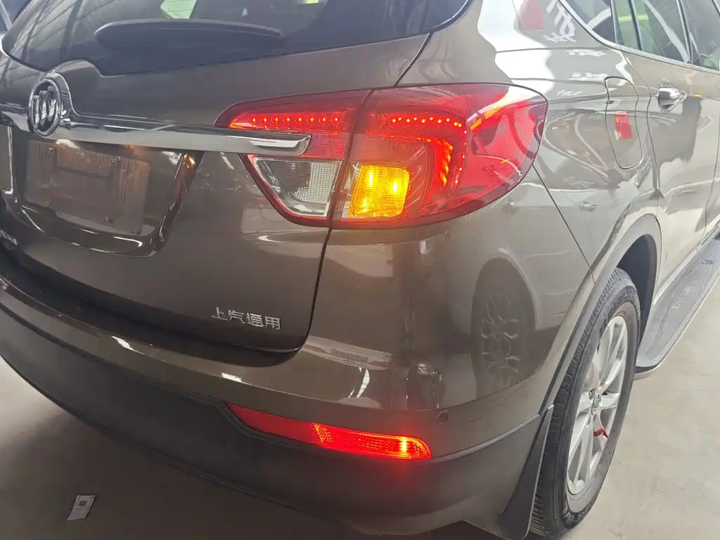 Buick Envision Plus 2016 — фото 8