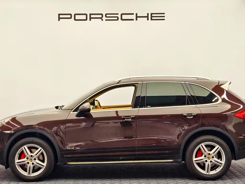 Porsche Cayenne 2014 — фото 5