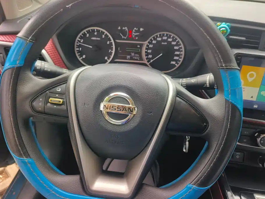 Nissan Bluebird 2018 — фото 15
