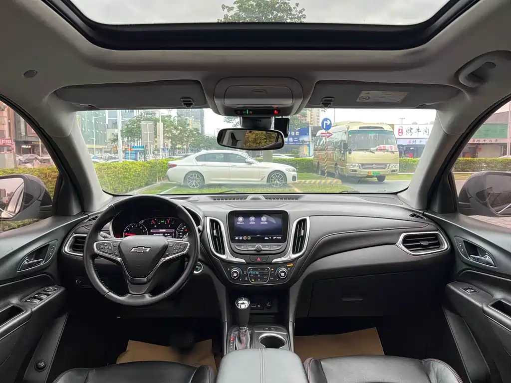 Chevrolet Equinox 2019 — фото 17
