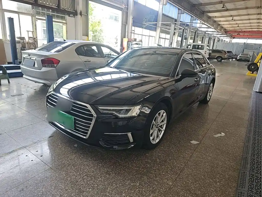 Audi A6L 2021