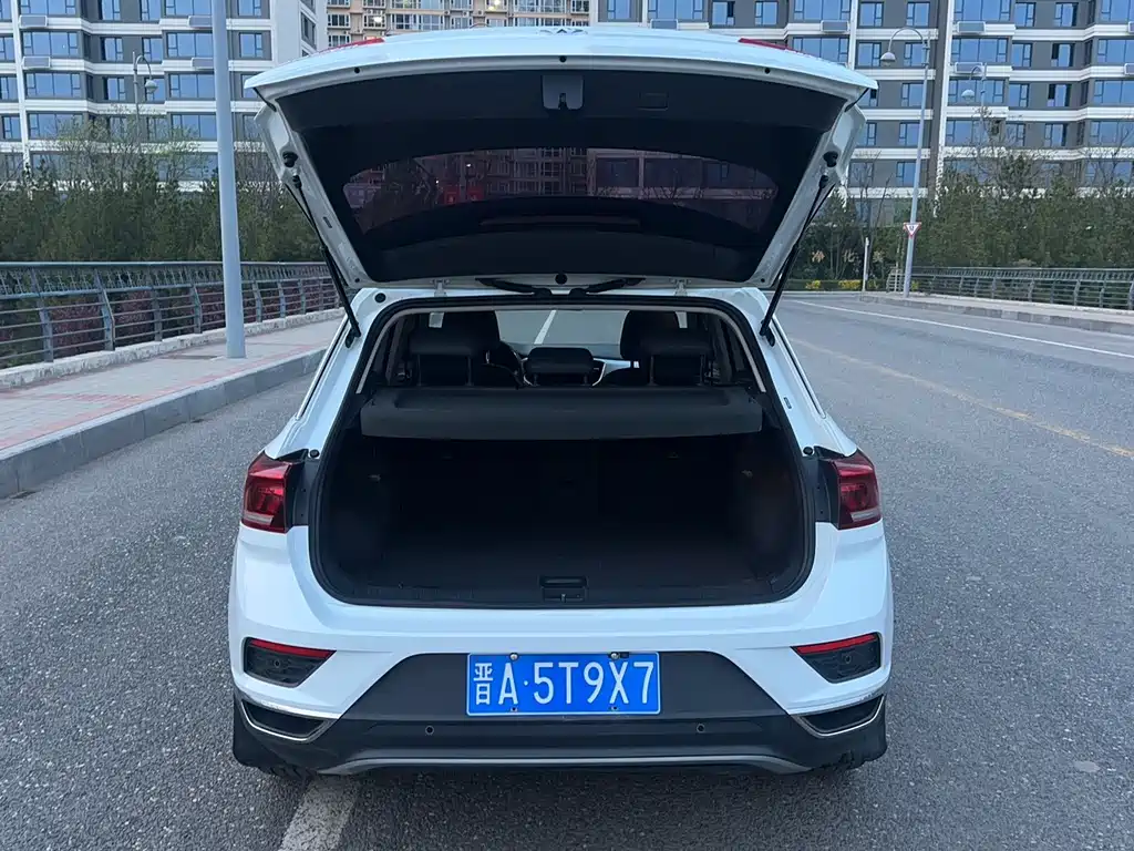 Volkswagen T-Roc 2019 — фото 20