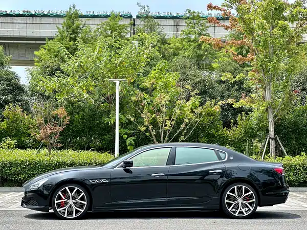 Maserati Quattroporte 2016