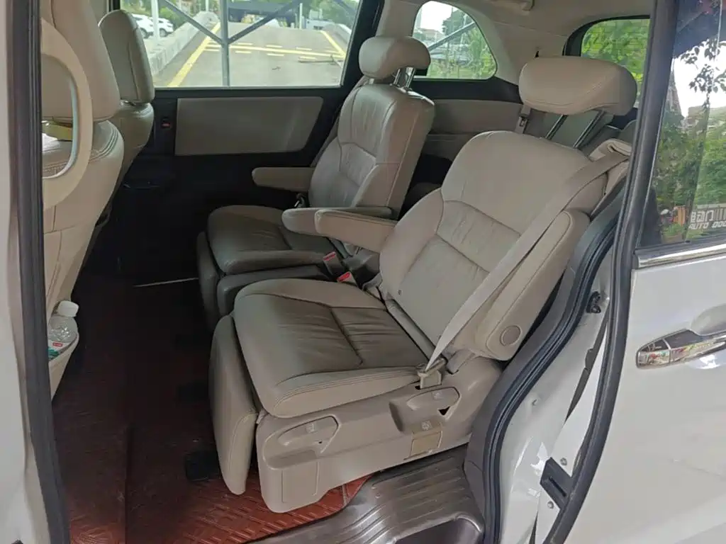 Honda Odyssey 2016 — фото 17