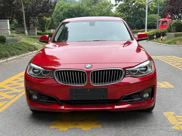 BMW 3 Series GT 2013