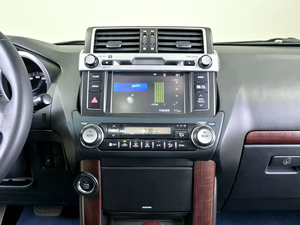 Toyota Prado 2016 — фото 15